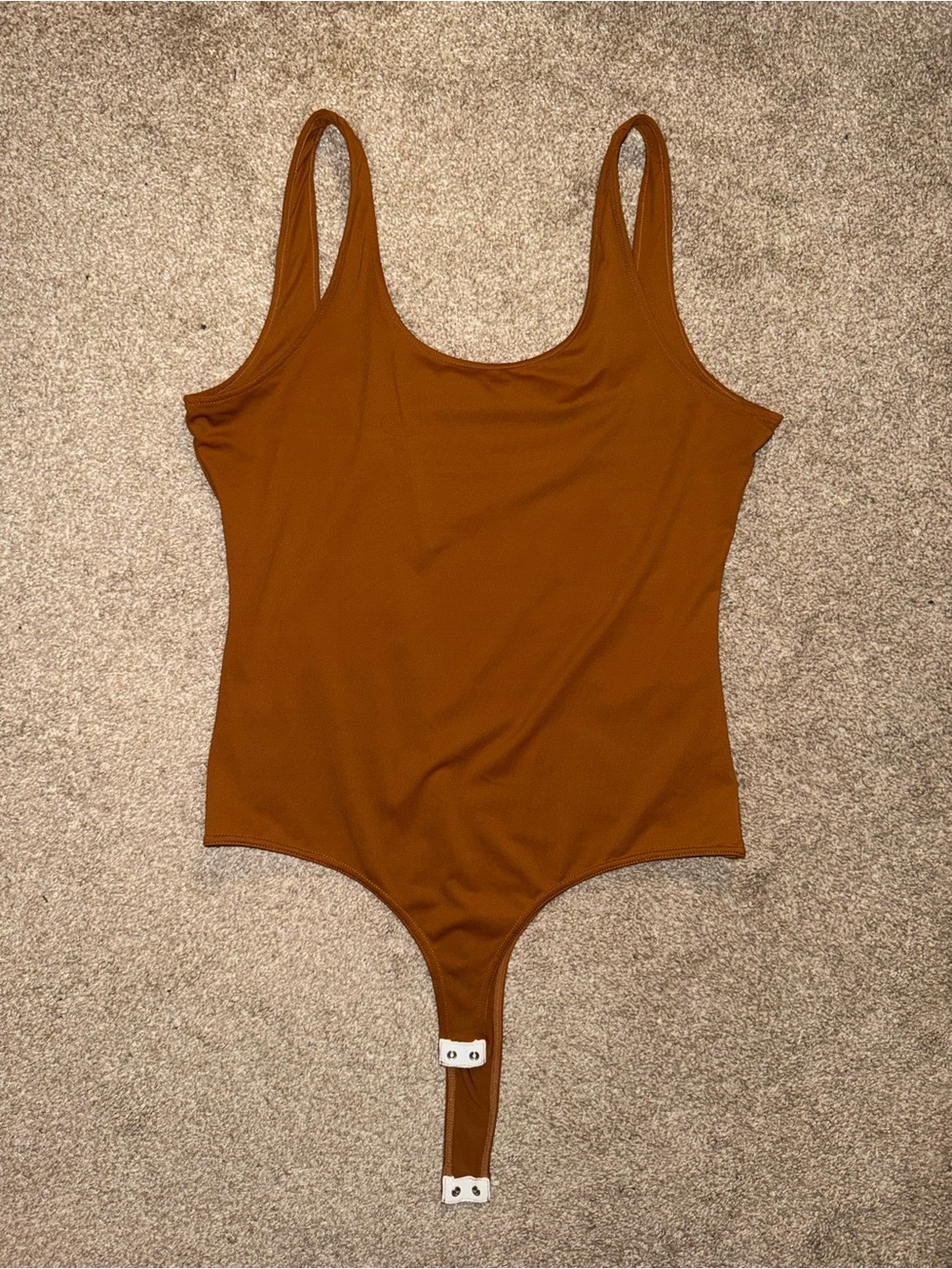 Women's Ribbed Scoop Neck Bodysuit in Rust Brown